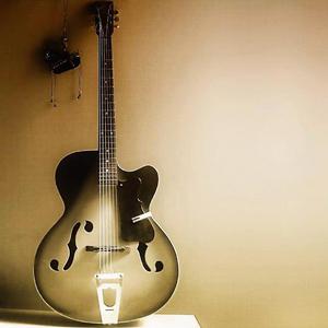 女主播直播引诱技师小伙
